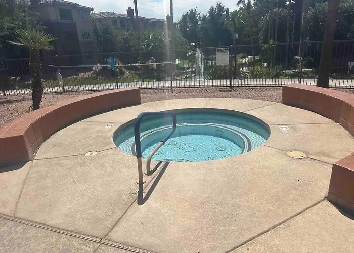 Cozy In Gated Community With Pool By Phx Airport, Tempe, And Old Town Apartment Phoenix