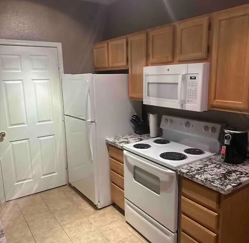 Cozy In Gated Community With Pool By Phx Airport, Tempe, And Old Town *