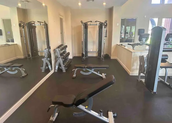 Cozy In Gated Community With Pool By Phx Airport, Tempe, And Old Town Apartment
