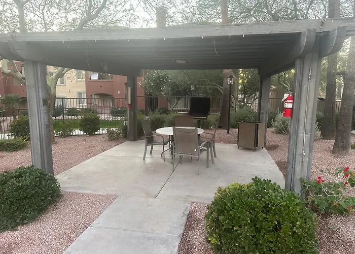 Cozy In Gated Community With Pool By Phx Airport, Tempe, And Old Town Apartment *